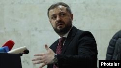 Էկոնոմիկայի նախարար Գևորգ Պապոյանը, արխիվ
