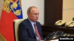 Россия президенти ўз сўзида муайян бир давлат номини тилга олмади.