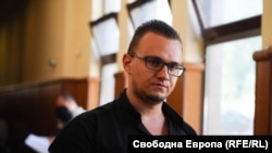 Компютърният специалист Кристиян Бойков беше обвинен за кибертероризъм заради хакерската атака, станала известна като "НАПлийкс"