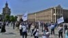 Дрібні підприємці в Києві вимагали 3 травня полегшити карантинні обмеження, через які їм загрожує банкрутство