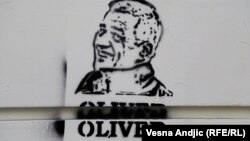 Grafit u Beogradu podseća na ubijenog kosovskog političara Olivera Ivanovića