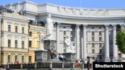 Раніше в МЗС заявили, що станом на 17 серпня 120 громадян України та членів їхніх родин виявили бажання евакуюватися з Афганістану