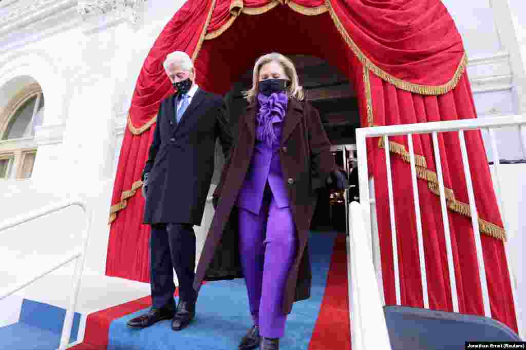Bivši američki predsednik Bill Clinton i njegova supruga Hilarry Clinton stižu na inauguraciju Joe Bidena na Capitol Hillu