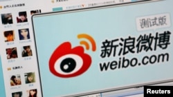 Weibo și Douban sunt platforme utilizate de milioane de utilizatori. În China, însă, unele postări sunt cenzurate.