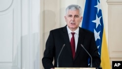 Ideja da samo HDZ može birati „legitimnog predstavnika hrvatskog naroda“ može se ostvariti samo u daljem teritorijalnom zaokruživanju etničkih „izbornih jedinica“ (na fotografiji Dragan Čović, predjsednik HDZ BiH)