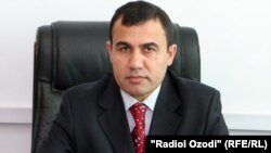 Тоҷиддин Пирзода, раиси Тоҷиксодиротбонк