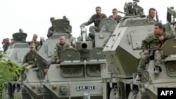 Грузинська військова техніка неподалік Цхінвалі, 8 серпня 2008 року 