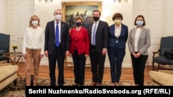 Зустріч журналістів Радіо Свобода із сенаторами США у Києві