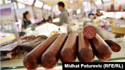 U anketi putem društvenih mreža učestvovalo je preko 1.400 ispitanika od koji je preko 94 odsto bilo za ukidanje rada nedjeljom, ilustrativna fotografija