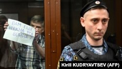 Московский муниципальный депутат Алексей Горинов получил семь лет колонии за то, что во время заседания совета депутатов он использовал термин "война", а не "специальная военная операция"