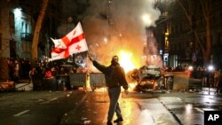 Тбилисинин Руставели аянтындагы демонстрация