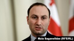 ანრი ოხანაშვილი, პარლამენტის იურიდიულ საკითხთა კომიტეტის თავმჯდომარე 