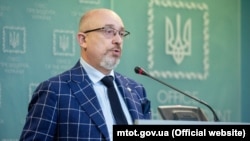 «Ми особливо занепокоєні діями Рф, які спрямовані на підготовку Криму до розгортання там ядерної зброї», – заявив Олексій Резніков