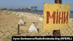 «Внаслідок детонації ворожої морської міни пошкоджено дачний будиночок на березі Чорного моря. Загиблих та постраждалих немає», – Сергій Братчук