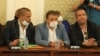 Иван Ангелов (в средата) и Светослав Илчовски (вдясно) по време на второто заседание на комисията на Мая Манолова по темата за връзката на Бойко Борисов с дейността на групата от дружества "Градус"