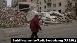 Stanovnik hoda ulicama Pokrovska, 12. 12. 2024.