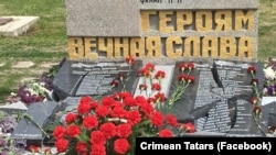 The desecrated monument contained the names of Crimean Tatars who died during World War II.