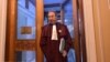 Comisarul pentru justiție avertizează din nou România în ce privește respectarea prevalenței dreptului UE asupra celui național și „tergiversarea” desființării SIIJ. Poziția CCR în aceste chestiuni este și ea criticată. Imagine generică cu președintele CCR, Valer Dorneanu