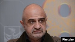 Հովհաննես Թումանյանի անվան տիկնիկային թատրոնի տնօրեն և գլխավոր ռեժիսոր Ռուբեն Բաբայան