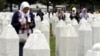 U Memorijalnom centru Potočari do sada su ukopani posmrtni ostaci 6.610 pronađenih i identifikovanih žrtava genocida. Još se traga za više od njih 1.000.