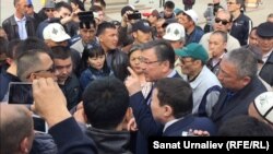 Казакстандагы нааразылык жыйындар.