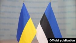 Украина менен Эстониянын желектери