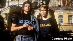 ბორის გრებენშჩიკოვი და ჯოანა სტინგრეი. 1986 წელი.