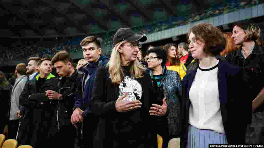 Поддержать Олега Сенцова пришла и.о. министра здравоохранения Украины Ульяна Супрун 