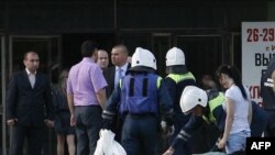 В городских больницах оказывают помощь 31 пострадавшему от взрыва, причем из них двадцать шесть человек находятся в тяжелом состоянии