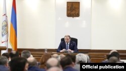 Երևանի ավագանու նիստ, արխիվ