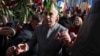 Politicianul pro-rus Călin Georgescu, câștigătorul primului tur al alegerilor prezidențiale din 2024, a afirmat că Ucraina este „un stat inventat”, ecou al argumentelor cu care Rusia justifică invadarea țării vecine. 