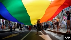 Parada ponosa održana uspešno i bez tenzija