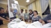 Чи може місцева влада знижувати тарифи та роздавати людям гроші? Відповідає експертка  