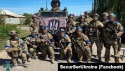 Українські військові у центрі Куп’янська на Харківщині