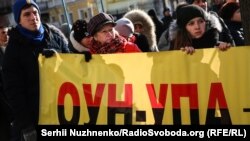 Документ надає статус учасника бойових дій особам, які брали участь у всіх формах збройної боротьби за незалежність України у XX столітті