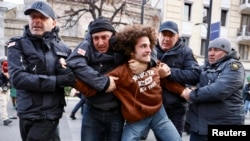 Задержание Мате Девидзе