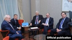 ԵԱՀԿ Մինսկի խմբի համանախագահները հանդիպում են Հայաստանի արտգործնախարար Զոհրաբ Մնացականյանի հետ, արխիվ