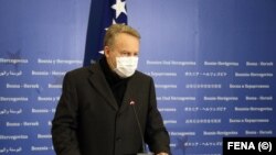 Bakir Izetbegović