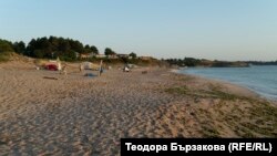 Плаж "Корал" по изгрев слънце на 1.07.2019 г.
