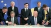 Україна і ЄС підписали 5 угод за підсумками саміту в Києві