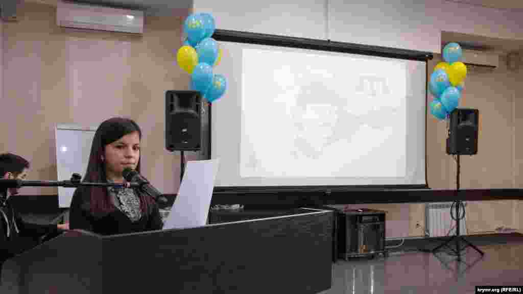 Улькера Сеитмеметова из Крымской гимназии-интерната для одаренных детей стала победительницей в номинации «Эссе» среди учеников 5-8 классов