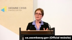 Посол США в Україні Марі Йованович