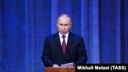 Путін підтримав пропозицію про початок робіт над створенням гіперзвукової ракети наземного базування середньої дальності