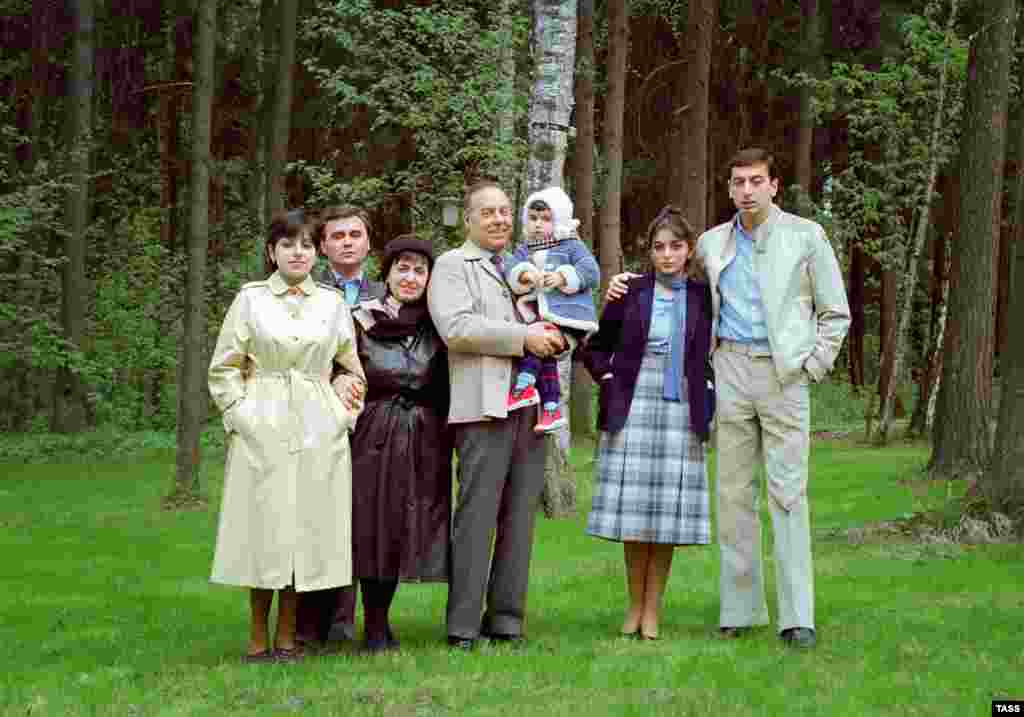 Aliyev family portrait: former President Heydar Aliyev (center), surrounded (left to right) by his daughter, Sevil; son-in-law; wife Zarifa; granddaughter; and his son, current President Ilham Aliyev with his future wife, Mehriban.