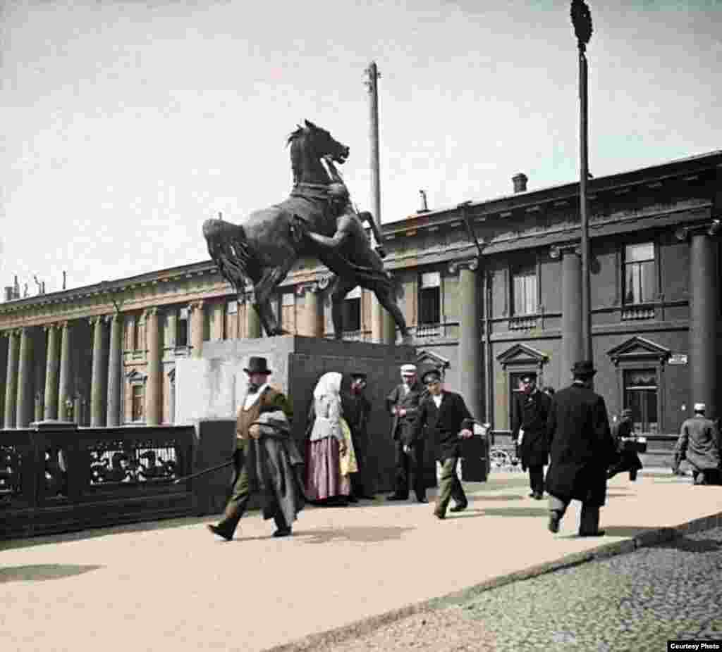 "Санкт-Петербург - Аничкин мост". Франтишек Краткий, 1896