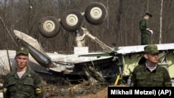 Місце падіння літака Ту-154 із польською державною делегацією на борту. 13 квітня 2010 року