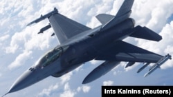 Ամերիկյան արտադրության F-16 կործանիչ, արխիվ