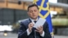 Президент України Володимир Зеленський раніше ініціював законопроєкт про олігархів