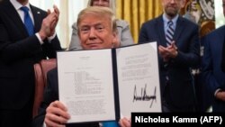 Тръмп учреди Космическите сили, които са първият нов клон на американската армия след Военовъздушните сили, учредени през 1947 г.
