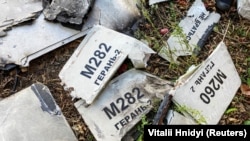 За попередніми даними, по Дніпропетровщині випустили дрони Shahed-136 (на фото: уламки дрона, перейменованого Росією на «Герань-2», знайдені після удару РФ у Харкові, 6 жовтня 2022 року)